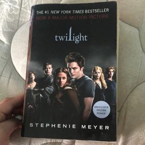 TWILIGHT NOVEL